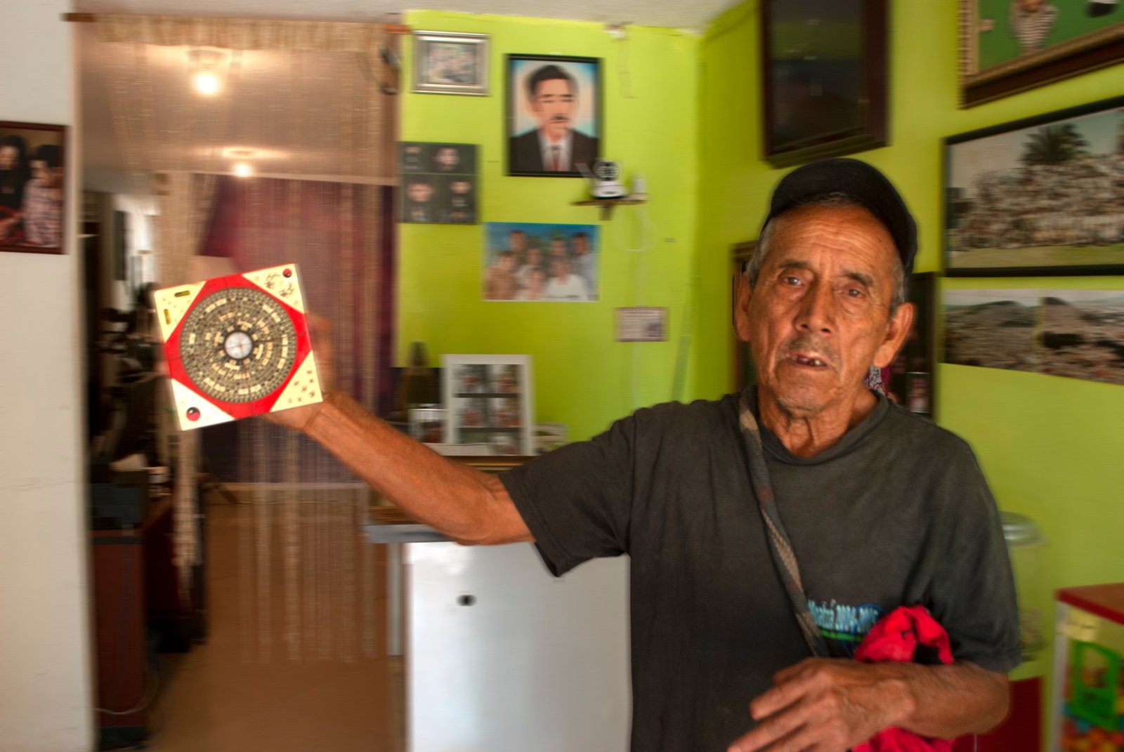 Padre denuncia despojo por parte de su hija: “Me demandó  para quitarme la casa”